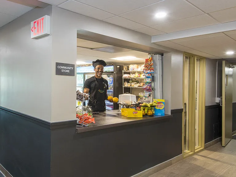 Baystate Place — Photo 13
