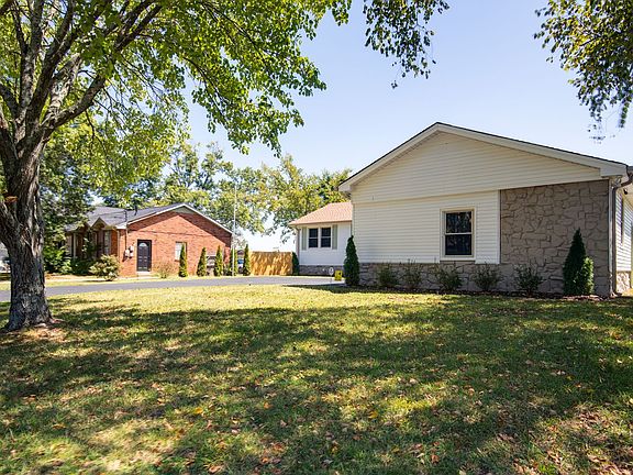 3rd image of 2937 Nautilus Dr
