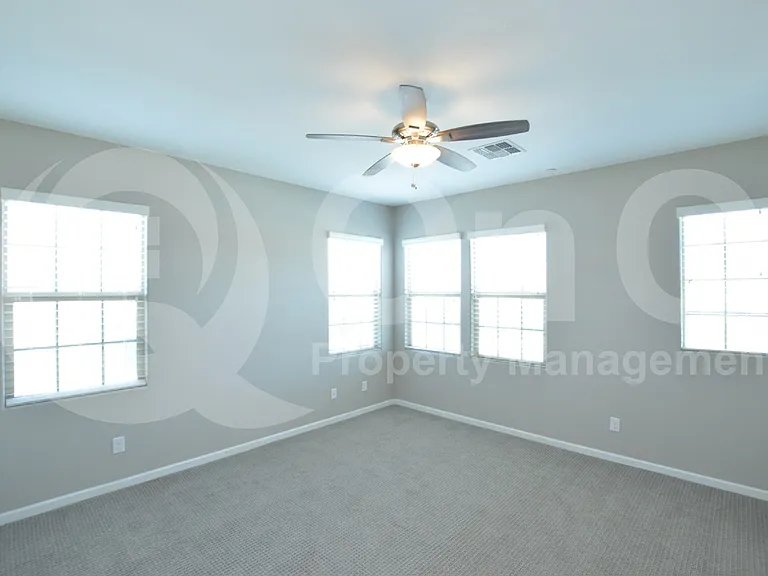 2477 W Market Pl #34 — Photo 11