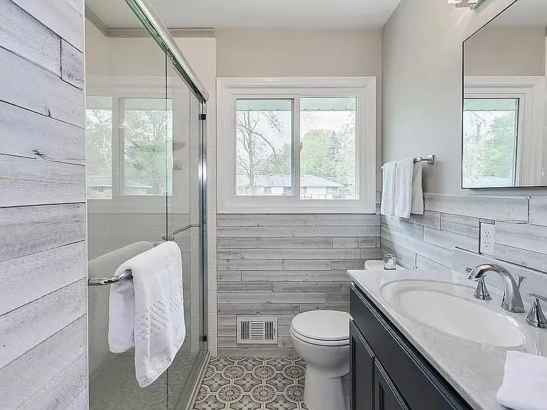 181 Dawn Ave — Photo 13