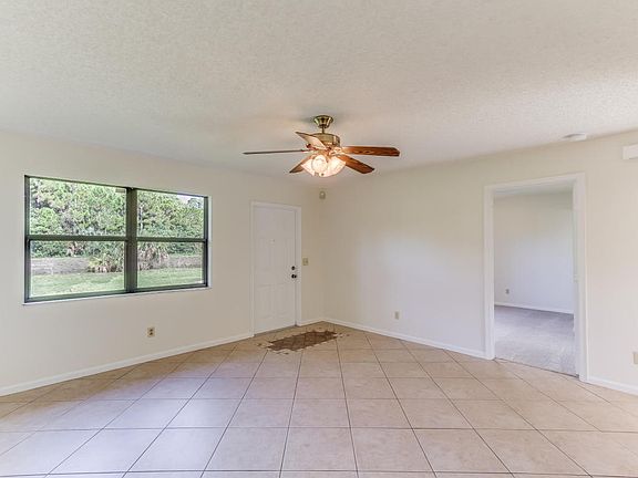 5th image of 16968 81st Ln N