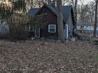 38282 N Hamilton Cir, Spring Grove, IL 60081