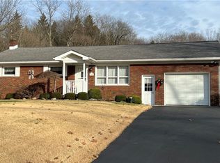 1908 Old Pulaski Rd, New Castle, PA 16105