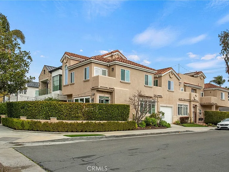 500 Marigold Ave — Photo 27