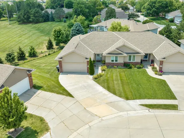10028 S 170th Cir, Omaha, NE 68136