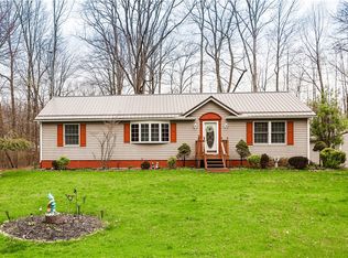 1289 Lakeview Rd, Jamestown, PA 16134