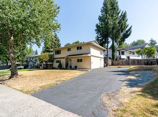 6304 Sundance Dr, Surrey, BC V3S8A9