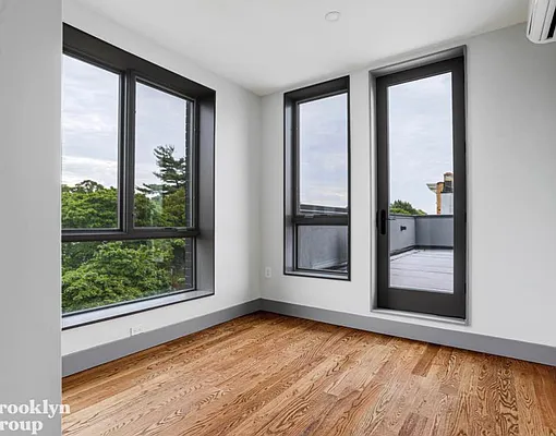 Rented by Brooklyn Group | media 18