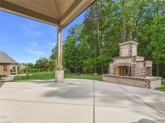 5th image of 1477 Cappoquin Way