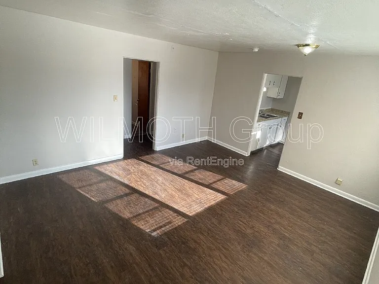 4 N Butler Ave #8 — Photo 3