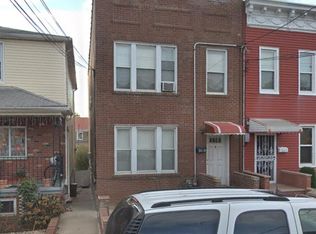 8418 60th Dr FL 2ND, Middle Village, NY 11379