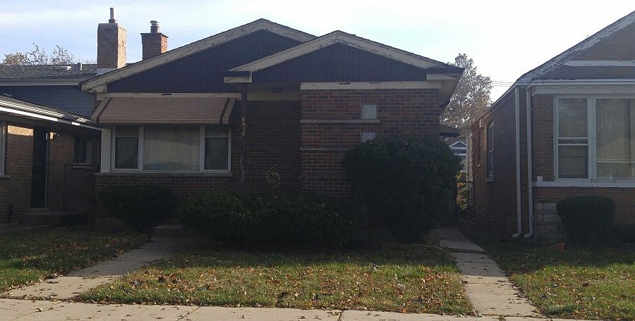 1st image of 8415 S King Dr