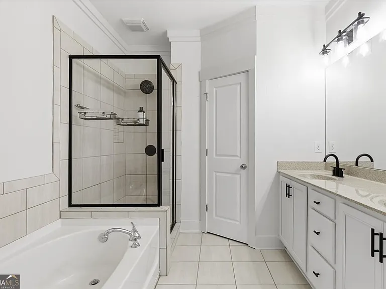 740 Liberty Commons Dr NW — Photo 30