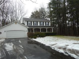 800 Marshall Rd, Rochester, NY 14624