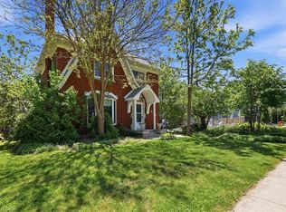 859 Queens Blvd, Kitchener, ON N2M1A6