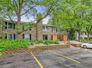 4424 Cedar Lake Rd S APT 4, Minneapolis, MN 55416