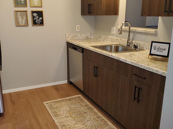 5th image of 3278 N Dousman St #115f10ab8