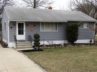 6150 Sylvia Dr, Brookpark, OH 44142