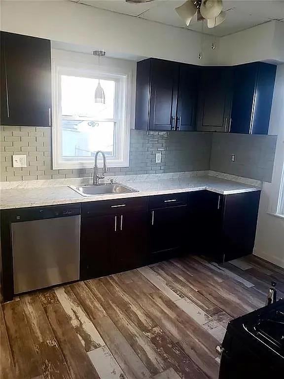 4 bed, 1914 sqft, $3,200 — Photo 4