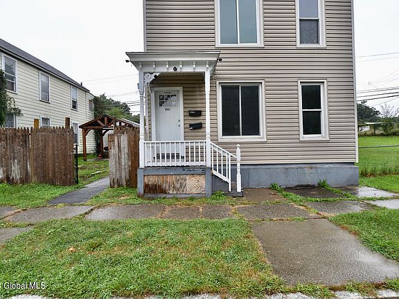 4th image of 901 5th Avenue