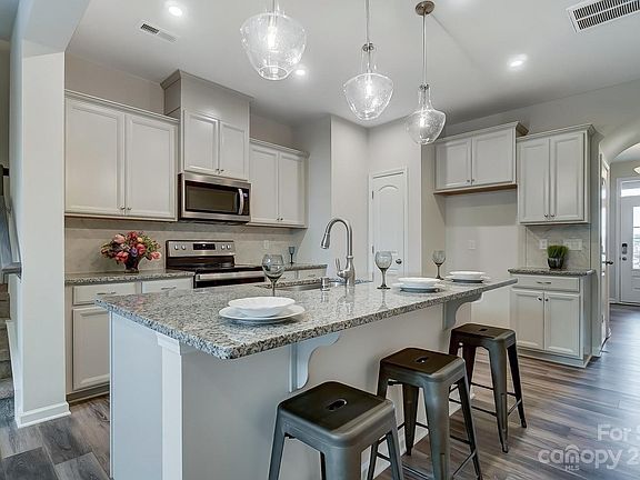 5th image of 11306 Bartrams Way #114
