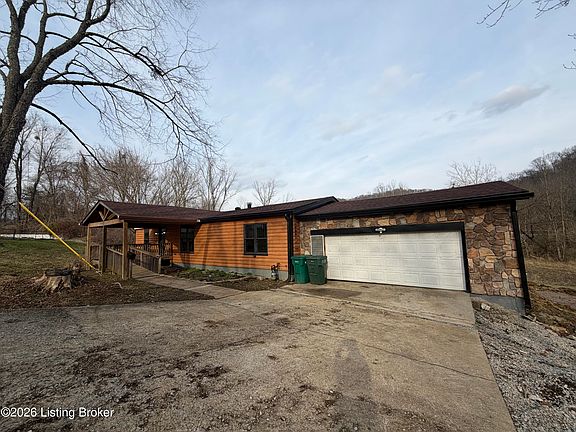2nd image of 5401 Cedarwood Dr