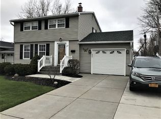 56 Briarlee Dr, Tonawanda, NY 14150
