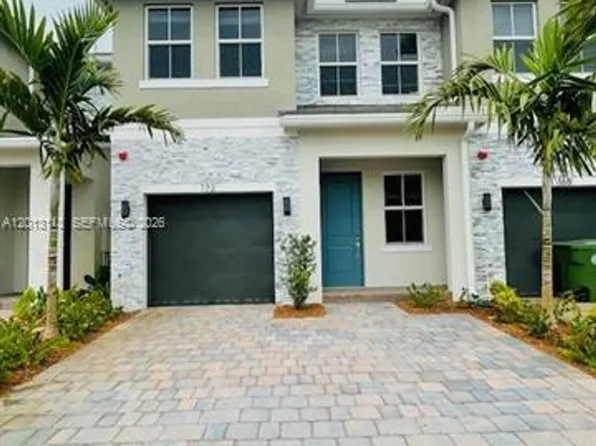 172 SW 171st Ln, Hollywood, FL