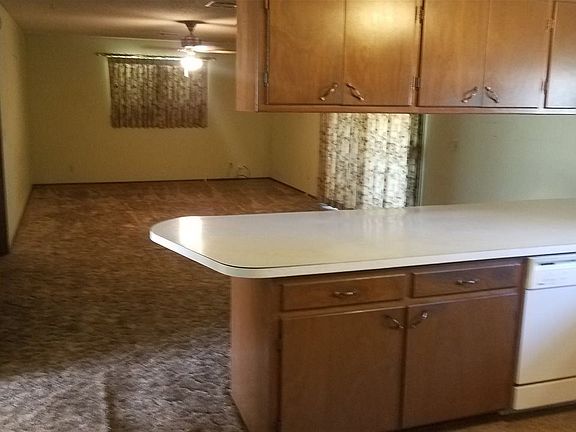 5th image of 3328 Highland Dr
