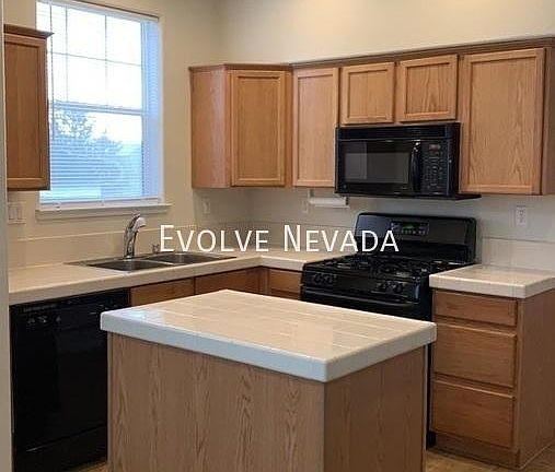 4th image of 3496 Brassie Dr