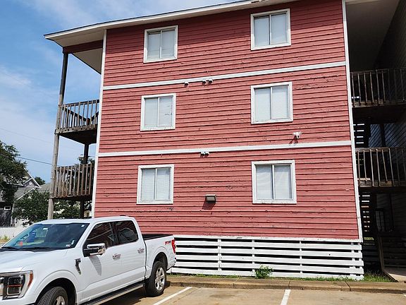 3rd image of 9520 4th Bay St APT 501