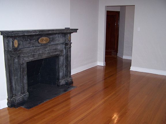 5th image of 6202 Nottingham Ave #1B-1Ba-1000Sqft