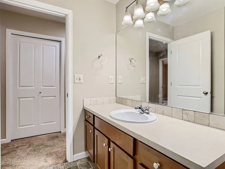20815 Sister Ln — Photo 13
