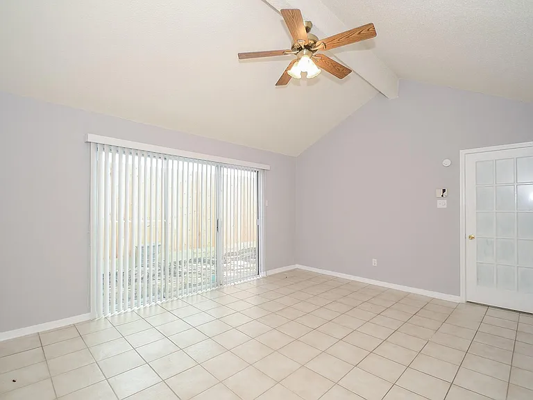 12722 Ashford Brook Dr — Photo 28