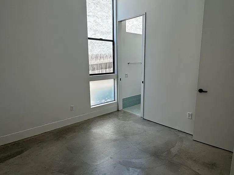 3684 Alabama St — Photo 16