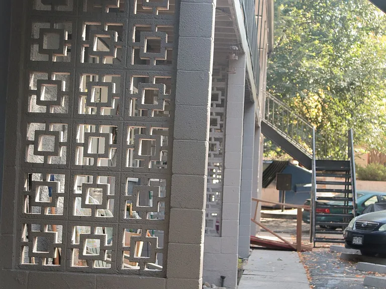 916 N Prospect St — Photo 11