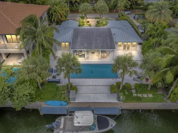 1150 NE 91st St, Miami, FL 33138