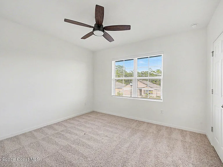 5092 Talbot Blvd — Photo 26