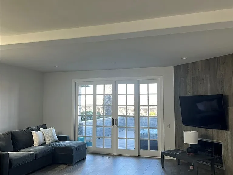 2929 Sandy Pointe #19 — Photo 5