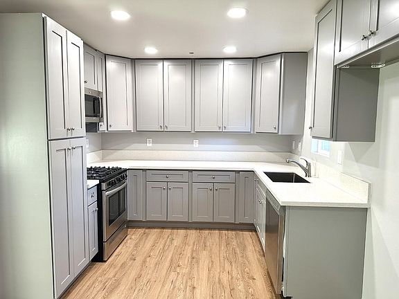 2nd image of 70 N San Mateo St APT 8