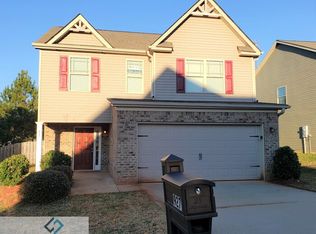 927 Justice Dr, Locust Grove, GA 30248