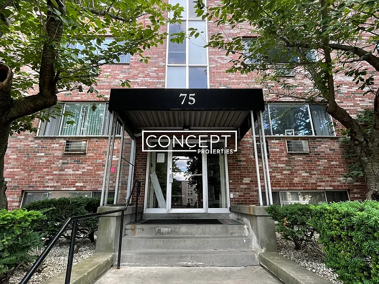 95 Gardner St #1 — Photo 6