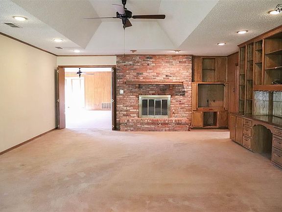 5th image of 2422 Brentwood Dr