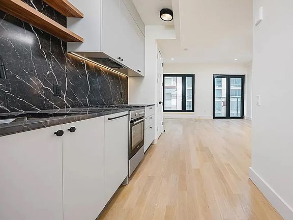 3rd image of 260 Gold St #708
