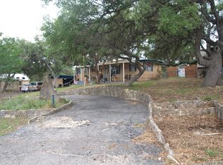 642 Flintstone Dr, Canyon Lake, TX 78133