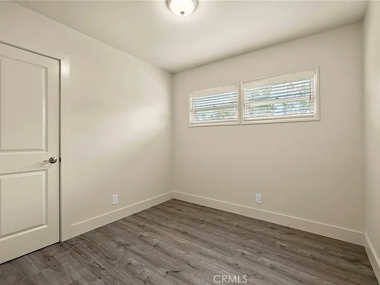 443 S Devon Rd — Photo 8