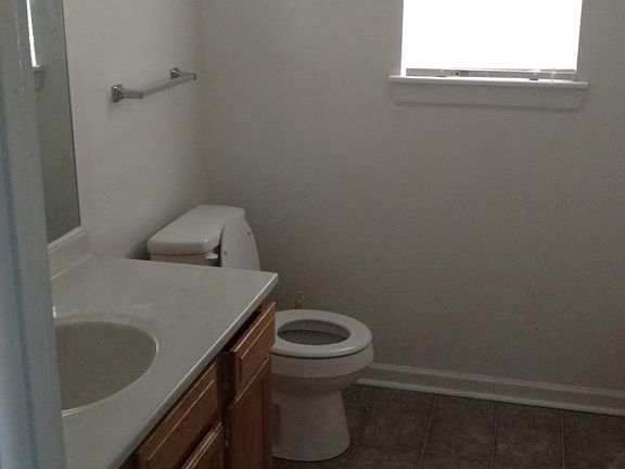3rd image of 1205 Union St #C