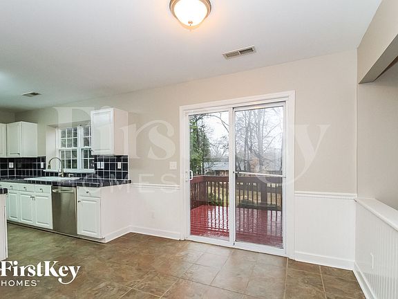 5th image of 4015 Velinda Dr