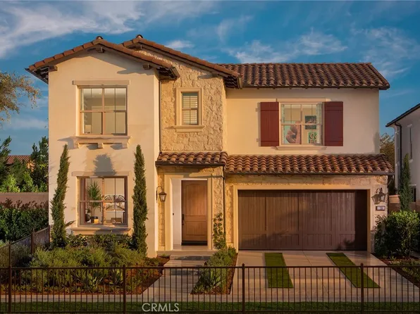 143 Albero #55, Irvine, CA 92602