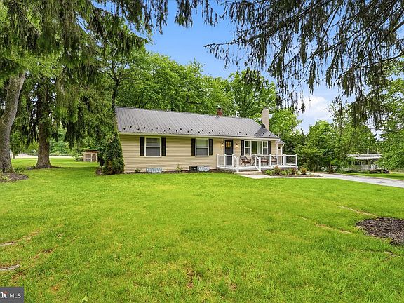 3rd image of 14511 Pennersville Rd